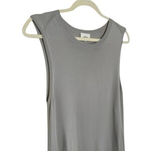 Wilfred by Aritzia Sleeveless Knit Tank/Allant Silhouette Top